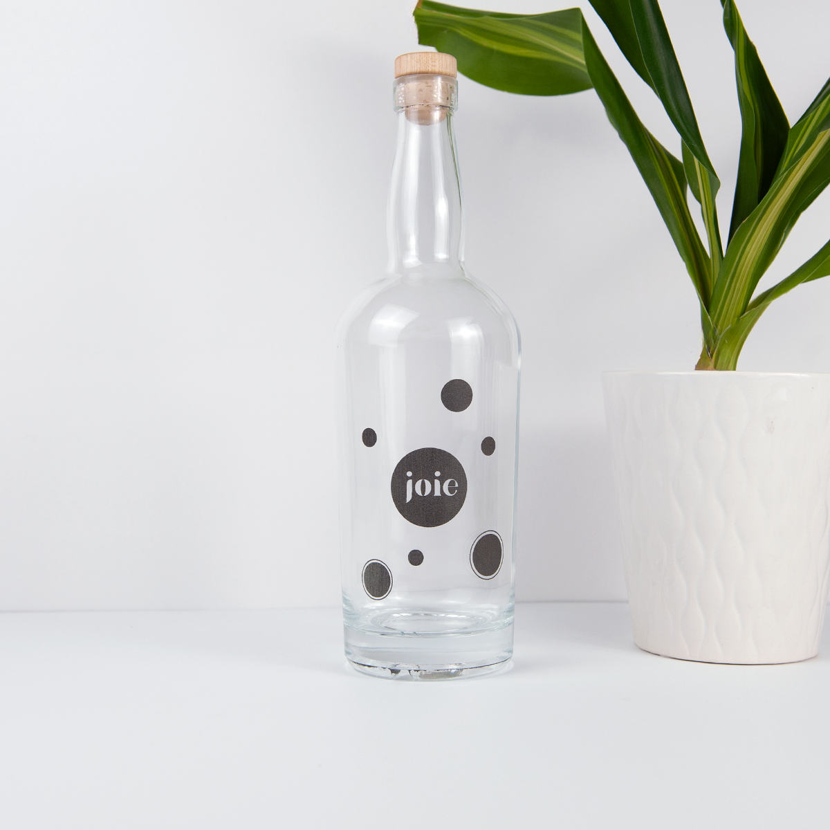 Premium 750 ml Glass Water Bottle | Customizable Laser Engraving
